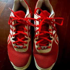 Men’s Adidas Indiana Hoosiers Tennis shoes, size 11.5